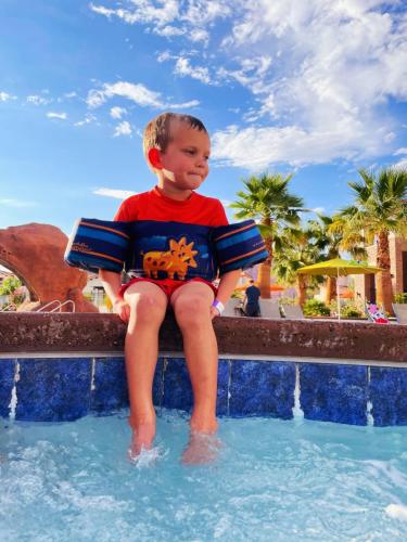 Hot Tub Kiddo 2